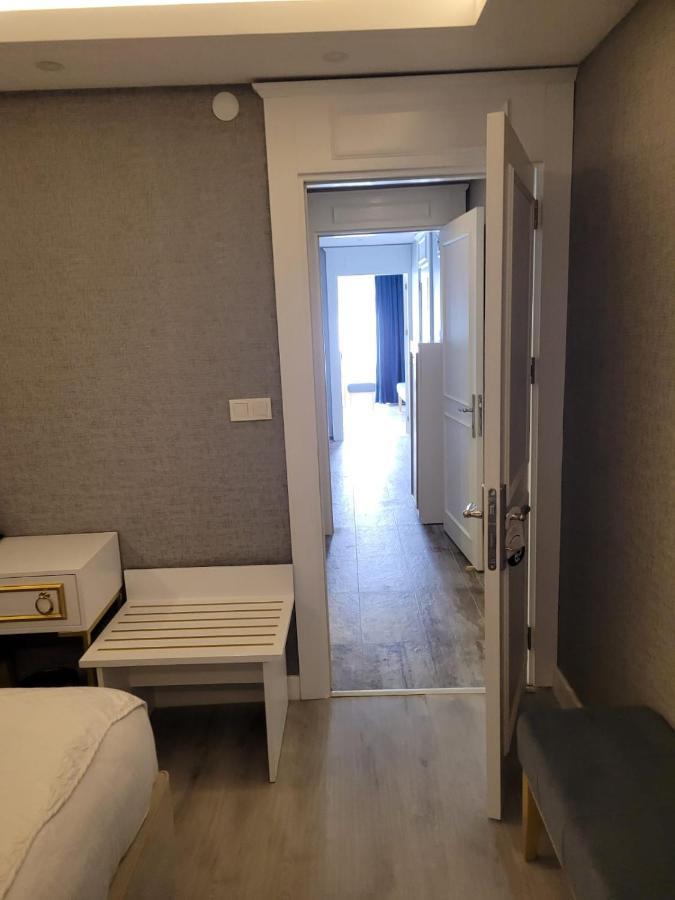 Mr Beyaz Hotel Istanbul Exterior photo