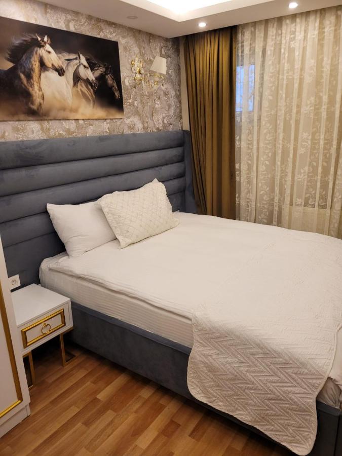 Mr Beyaz Hotel Istanbul Exterior photo