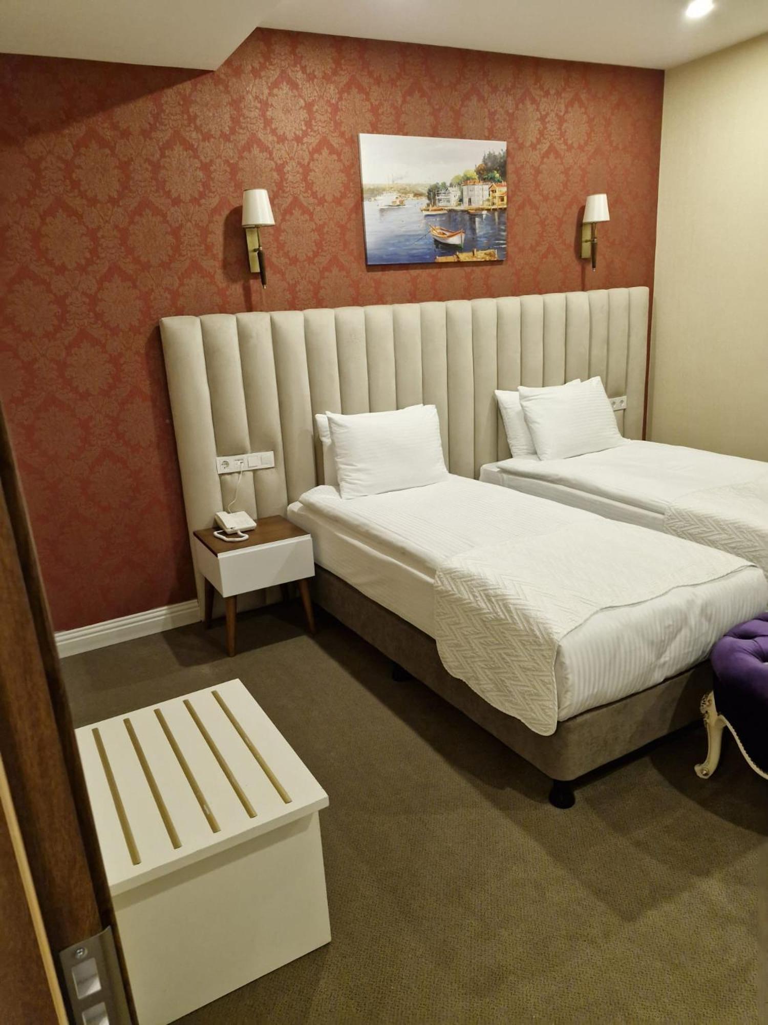 Mr Beyaz Hotel Istanbul Exterior photo