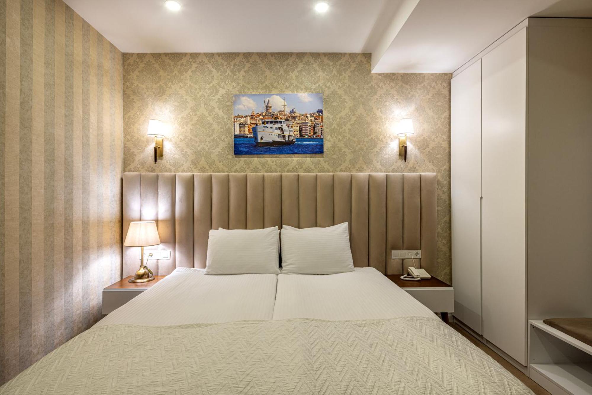 Mr Beyaz Hotel Istanbul Exterior photo