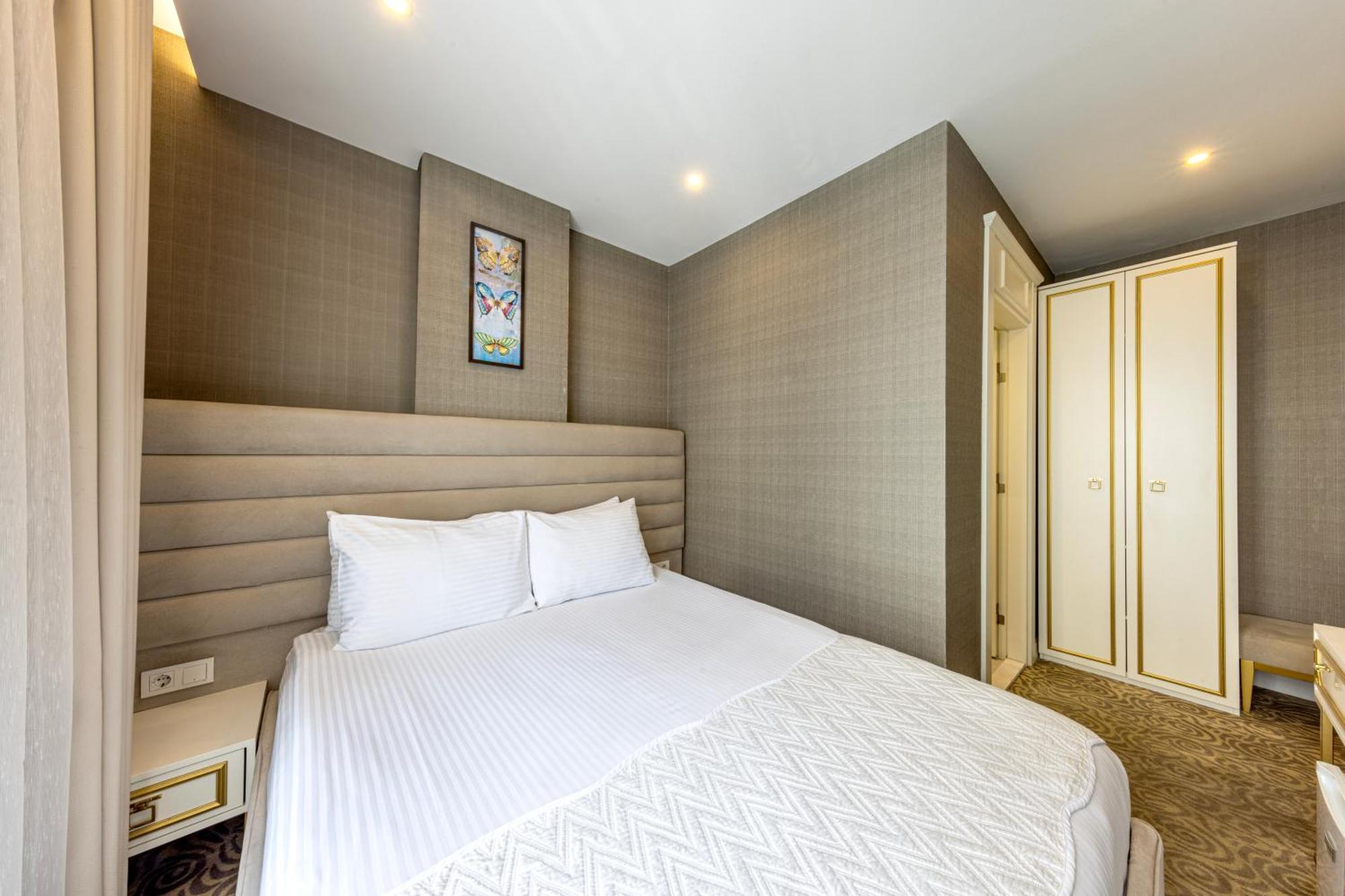 Mr Beyaz Hotel Istanbul Exterior photo