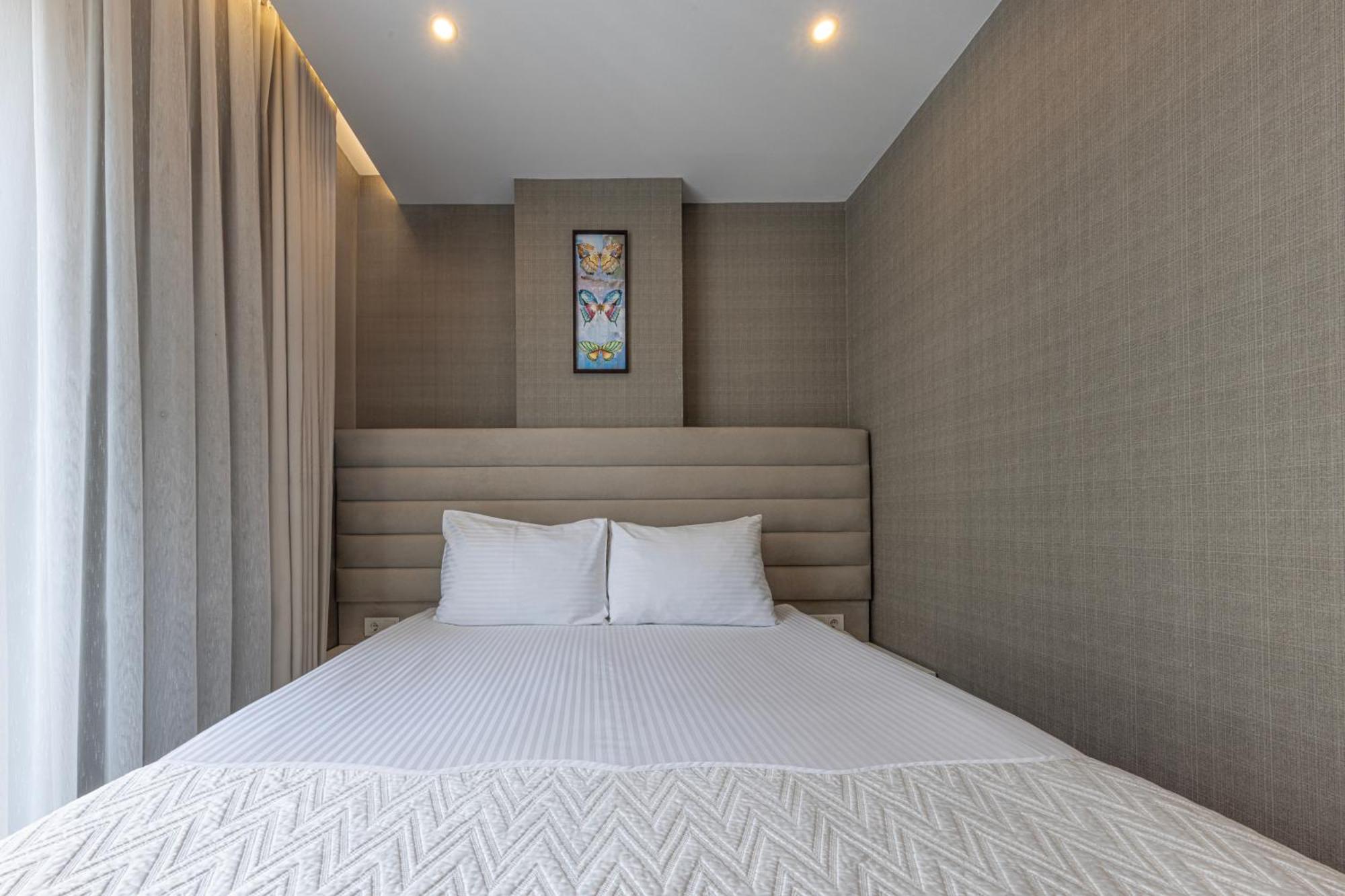Mr Beyaz Hotel Istanbul Exterior photo
